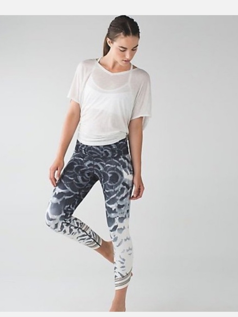 Lululemon Athletica High Times Pretty Plume Angel Wings Print Leggings